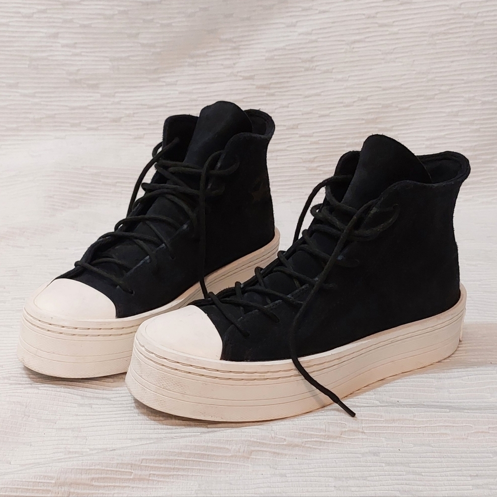 Converse Suede Black And White High-Top Platform Sneakers Size 8